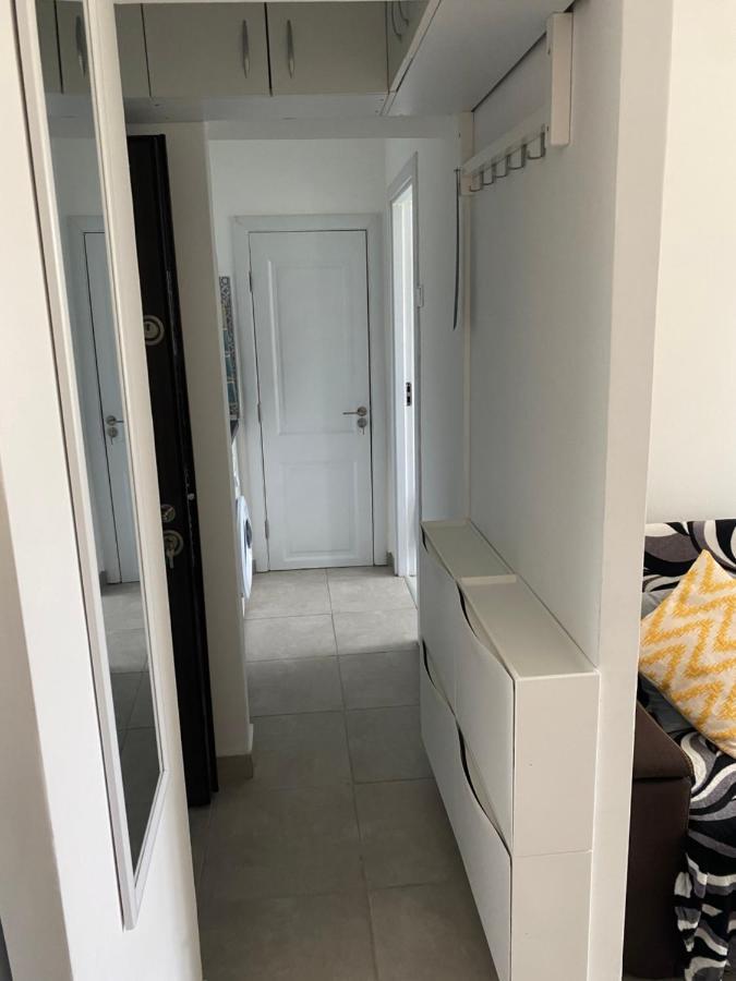 Sofi Apartment Central Bucarest Esterno foto